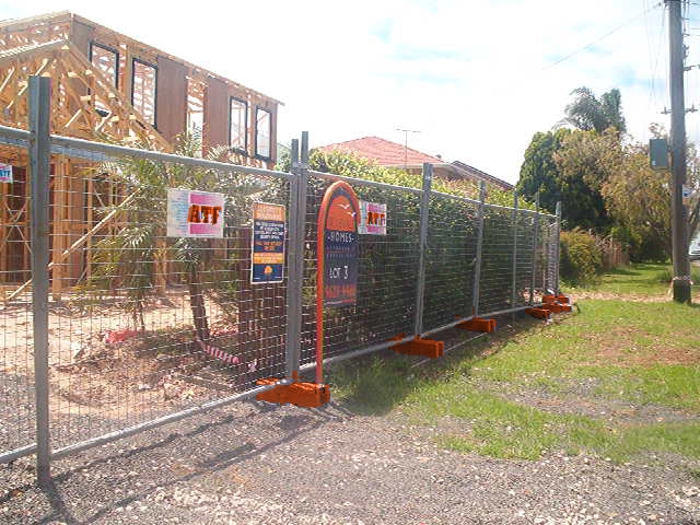 Fence rental for construction sites